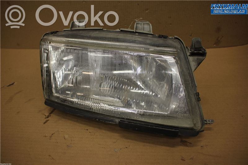Saab 9-3 Ver1 Phare frontale 