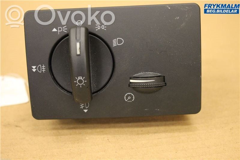 Ford Focus Light switch 