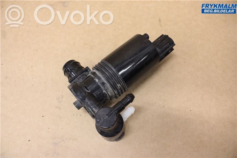 Ford Fiesta Windscreen/windshield washer pump 