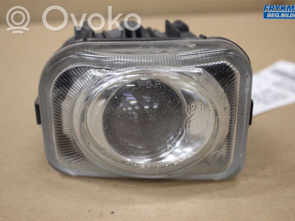 Etusumuvalo   84501AE180,84501FE240
