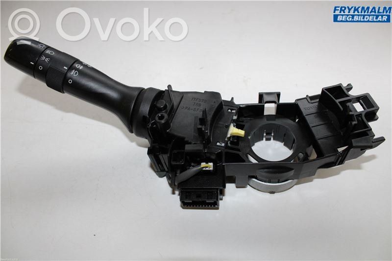 Toyota Verso Indicator stalk 