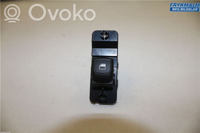 KIA Rio Electric window control switch 