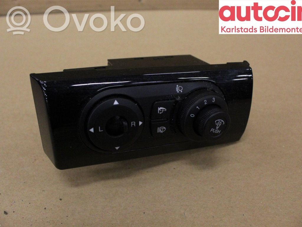 Chevrolet Captiva Light switch 
