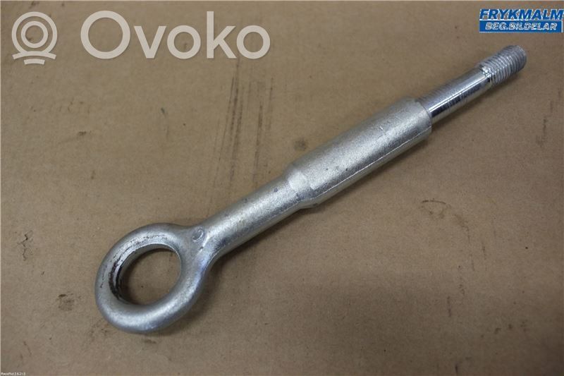 Volvo S60 Anillo de remolque 