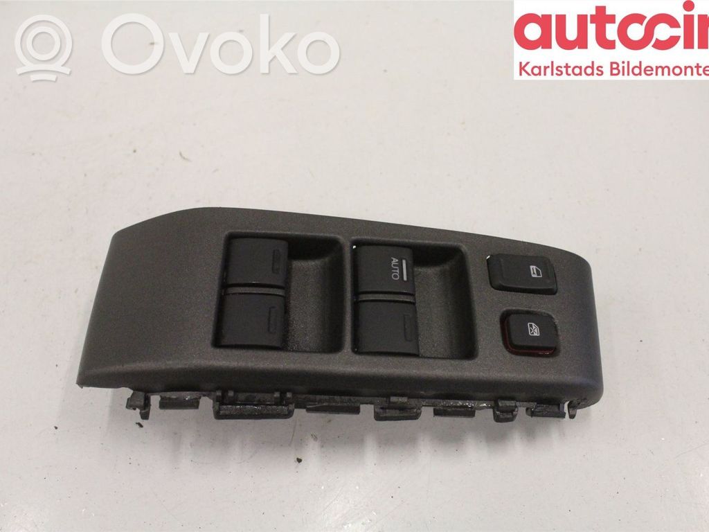 Electric window control switch   M38467,M38467