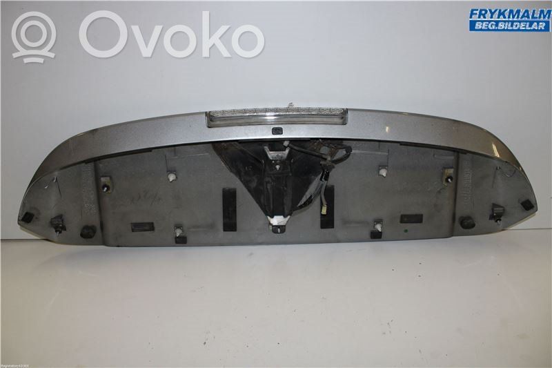 Subaru Outback Tailgate/trunk spoiler 