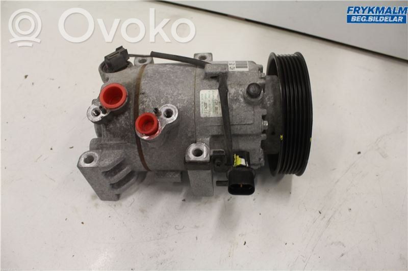 Ilmastointilaitteen kompressorin pumppu (A/C)   97701A6500
