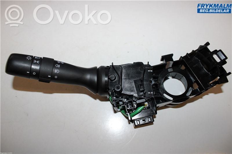 Subaru Outback (BS) Indicator stalk 