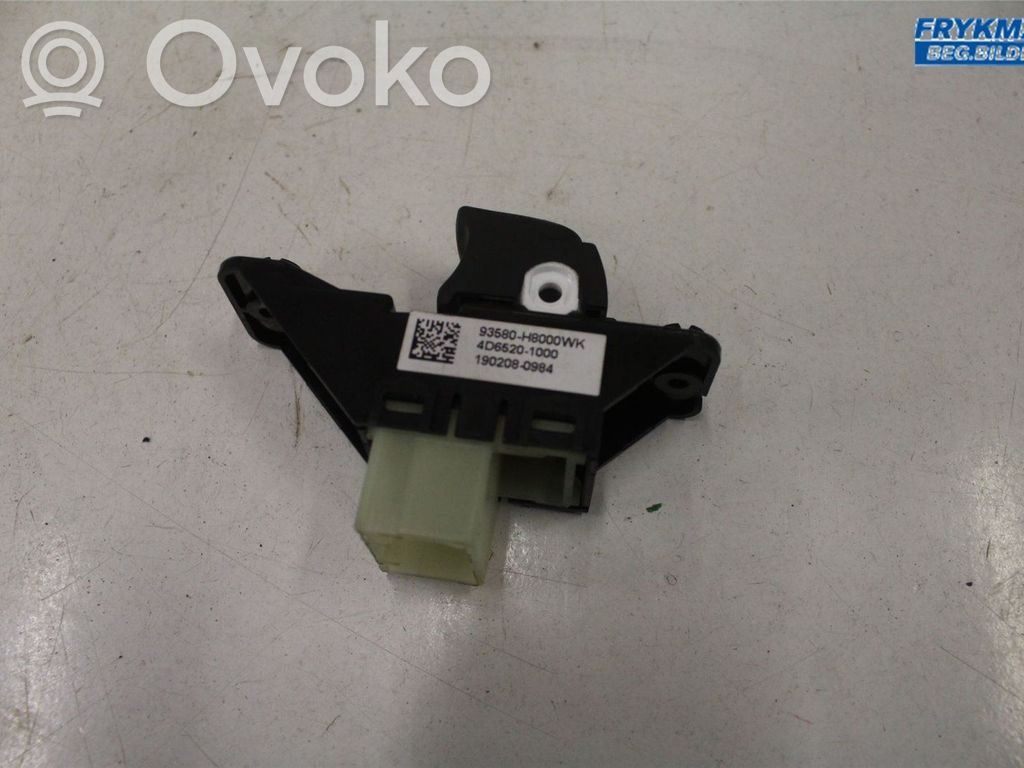 KIA Rio Electric window control switch 