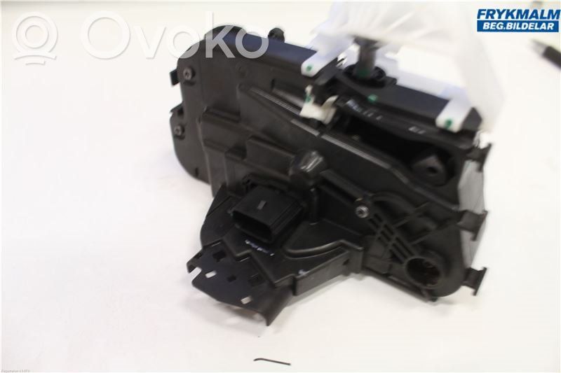 Ford Focus Cerradura de puerta delantera 