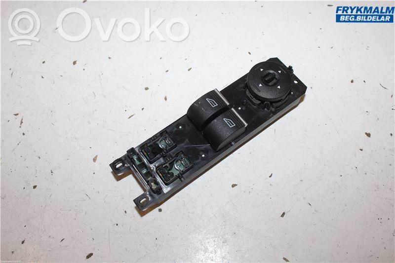 Ford Fiesta Electric window control switch 