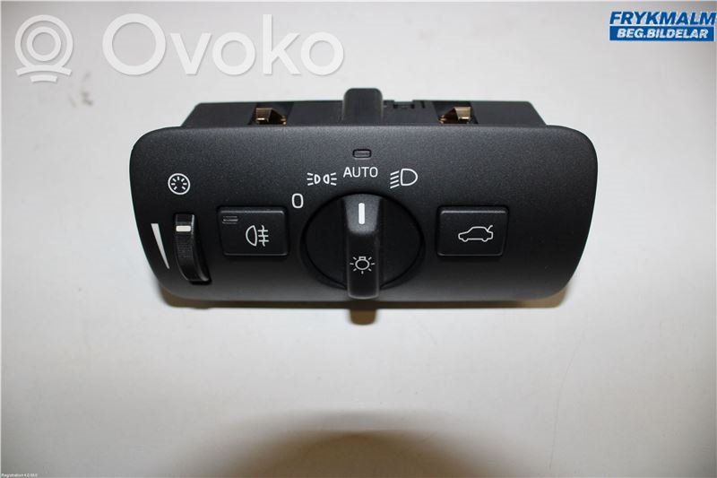 Volvo V40 Light switch 