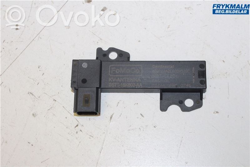 Ford Kuga III Radion antenni 