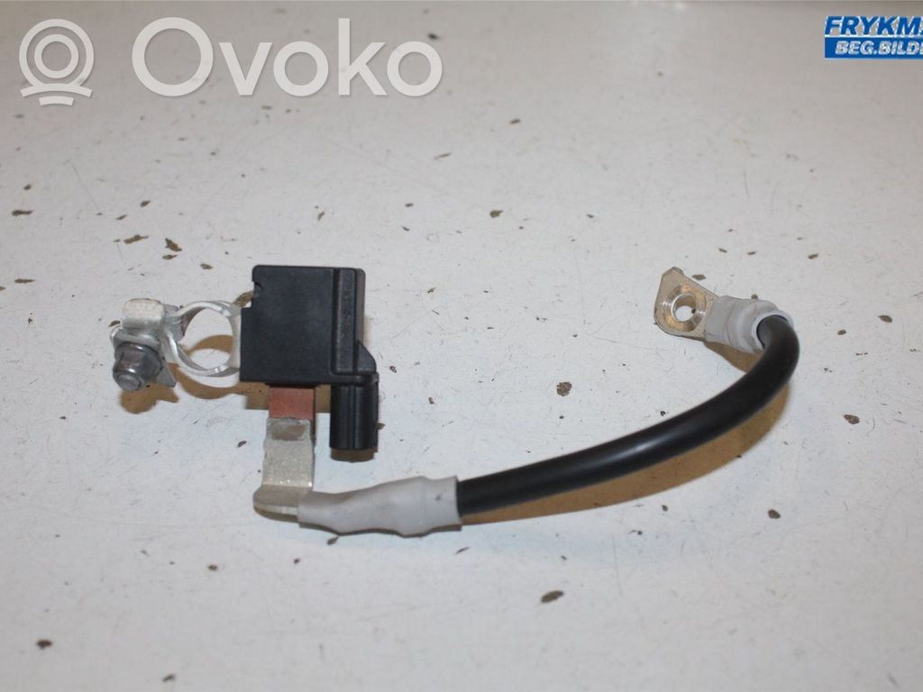 KIA Rio Cable positivo (batería) 