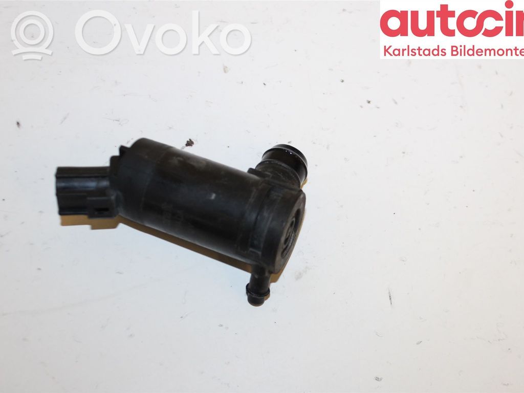 Ford Mustang V Windscreen/windshield washer pump 