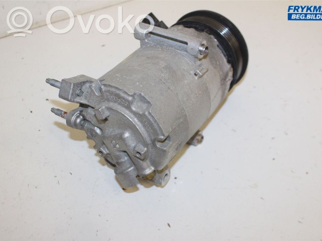Ford Focus Air conditioning (A/C) compressor (pump) 