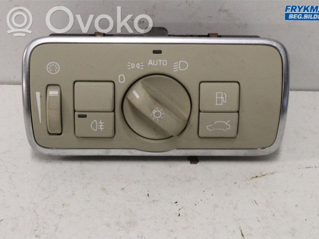 Volvo XC60 Light switch 