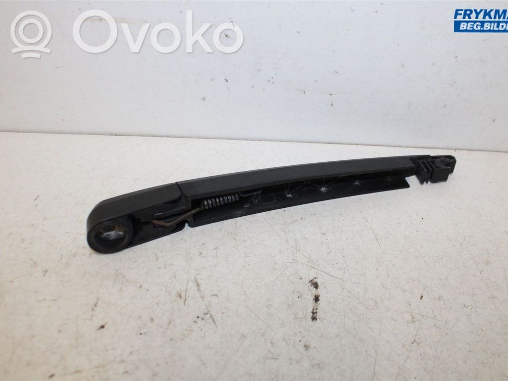 KIA Rio Rear wiper blade arm 