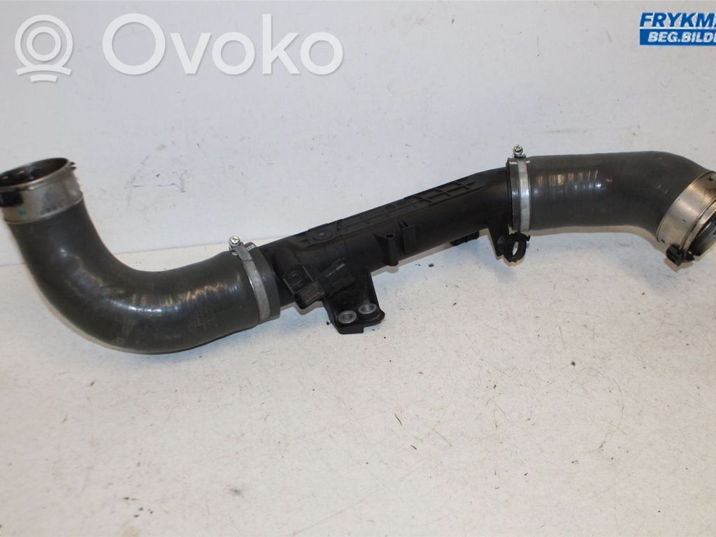 Volvo V90 Cross Country Schlauch / Leitung Ladeluftkühler 