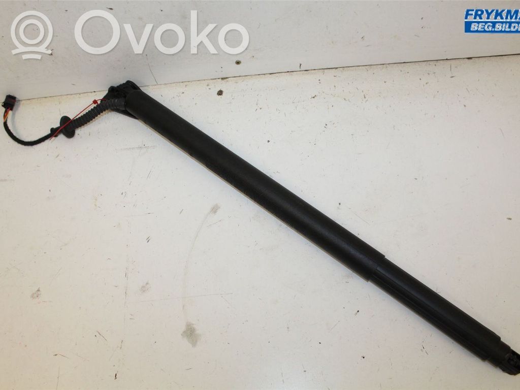 KIA Ceed Tailgate strut 
