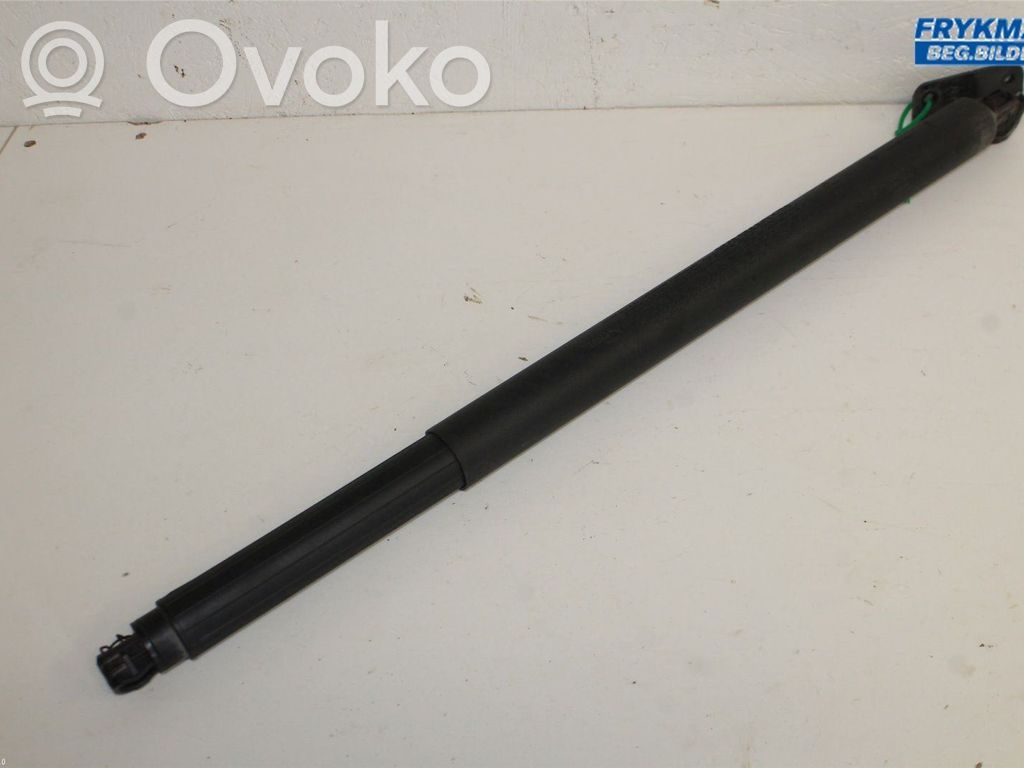 KIA Ceed Tailgate strut 