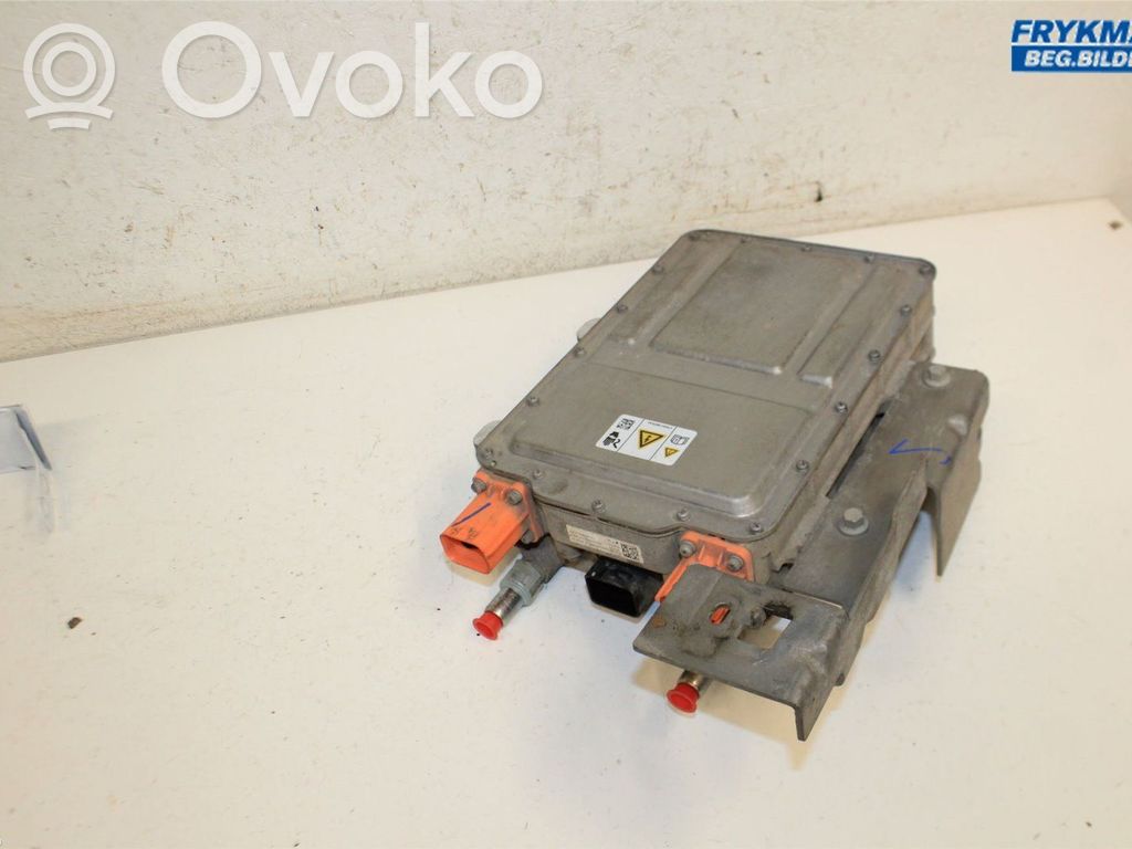 Pakrovėjas akumuliatorius (papildomas)   2752051,LK2T10B689YC,LK2T10B689YC