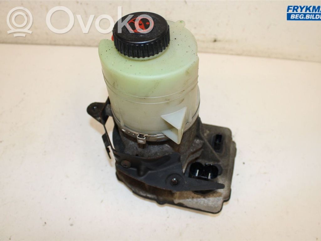 Opel Vivaro Ohjaustehostimen sähköpumppu 