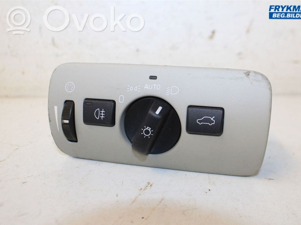 Volvo V40 Light switch 