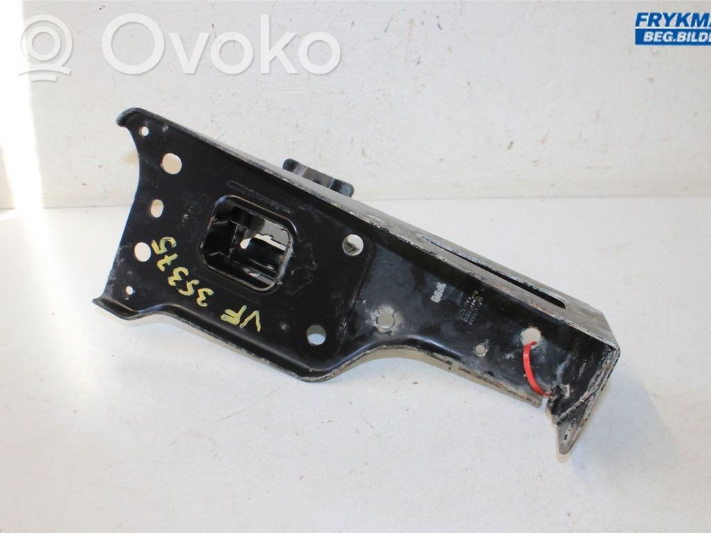 Opel Corsa D Odbój / Amortyzator zderzaka przedniego 