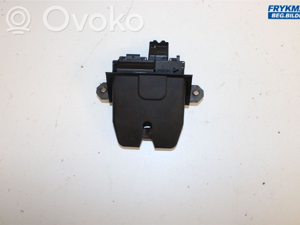 Tailgate/trunk/boot lock/catch/latch   1920840