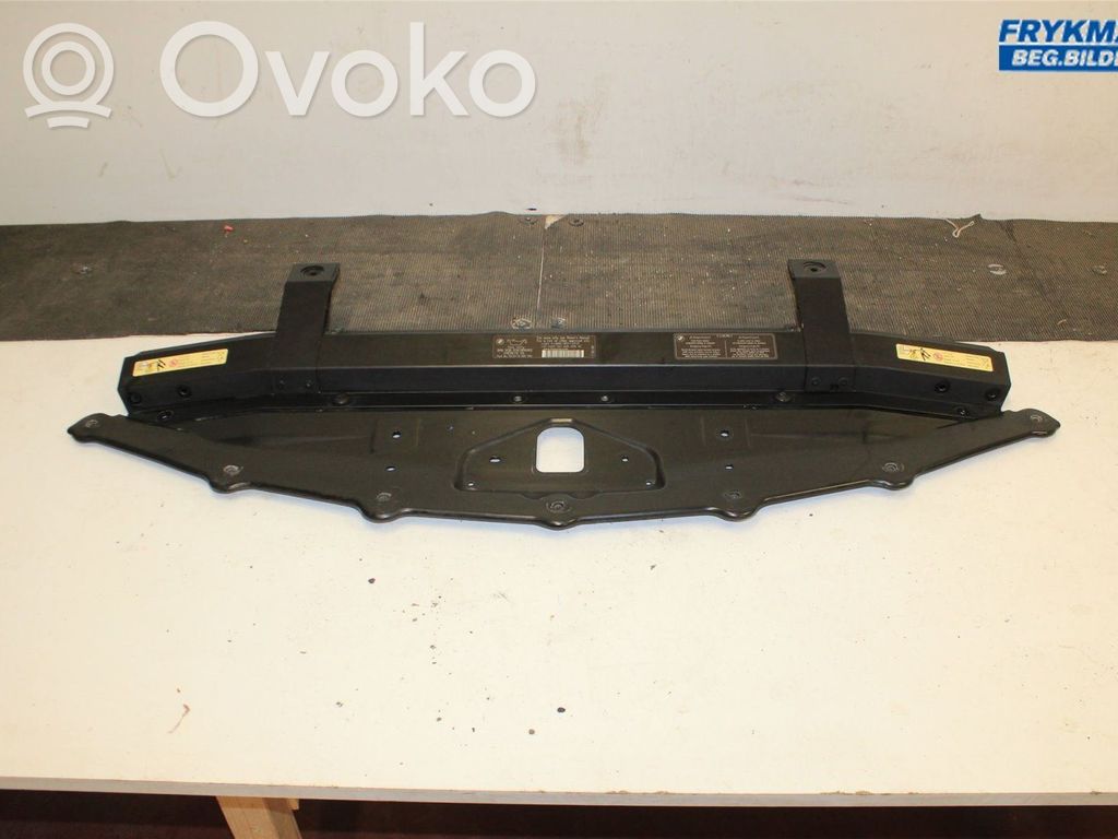 BMW 6 E63 E64 Radiatoru paneļa augšējā daļa (televizors) 