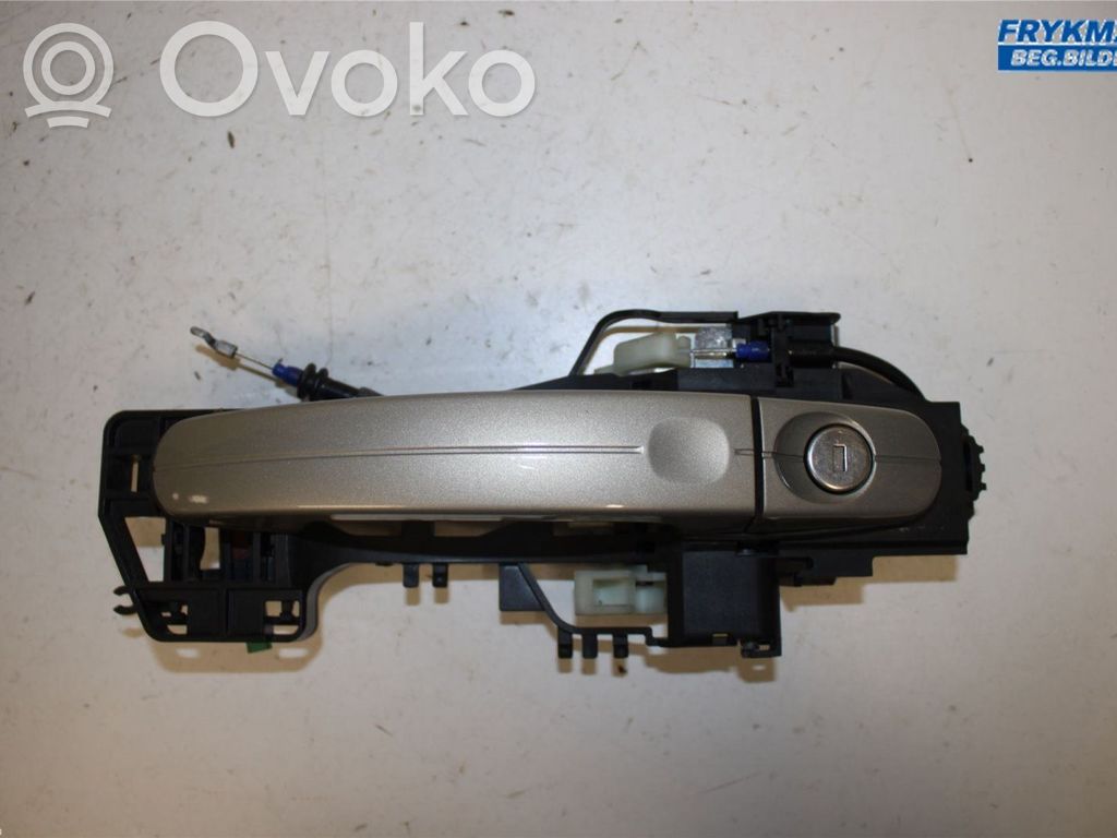 Ford Focus Manecilla externa puerta delantera 