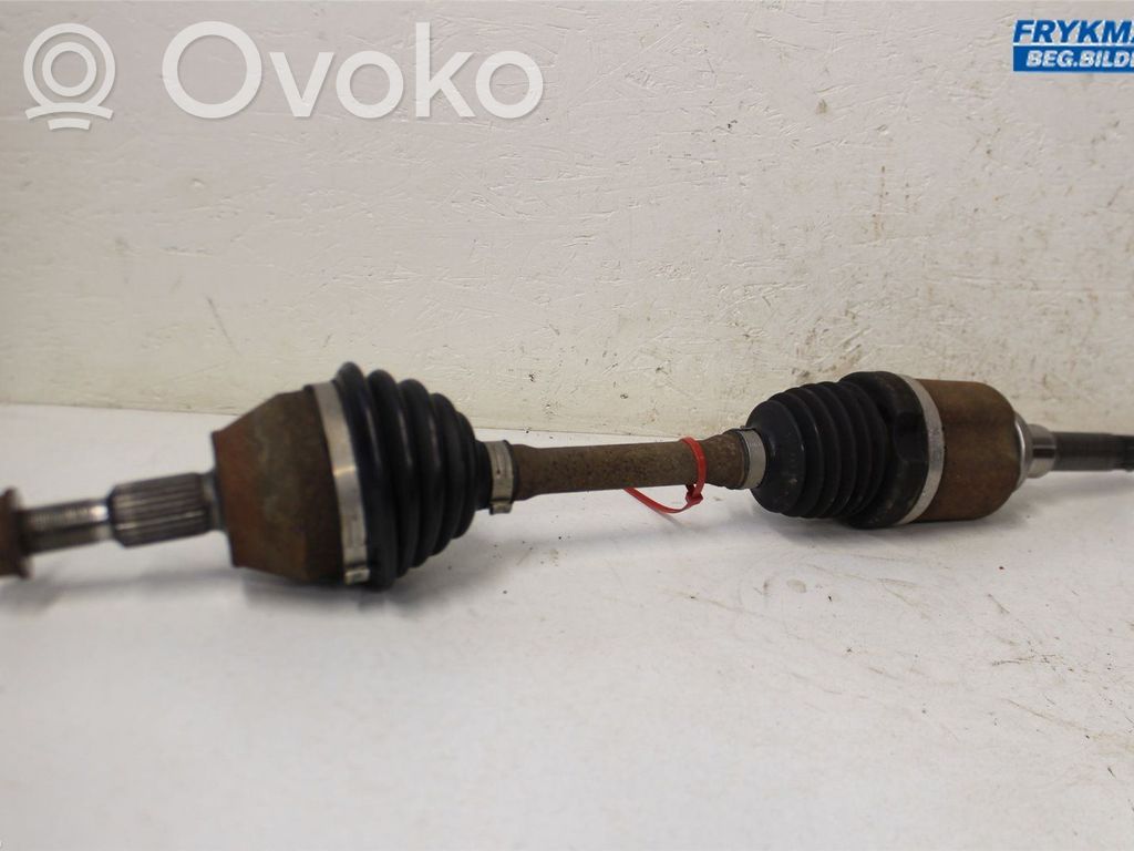 Ford Focus Priekinis pusašis 