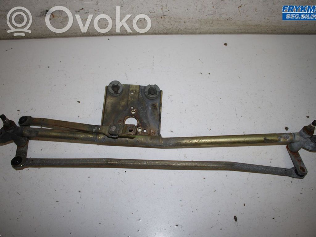 Saab 9-5 Front wiper linkage 