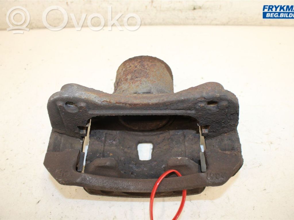 Front brake caliper   58180A6A00