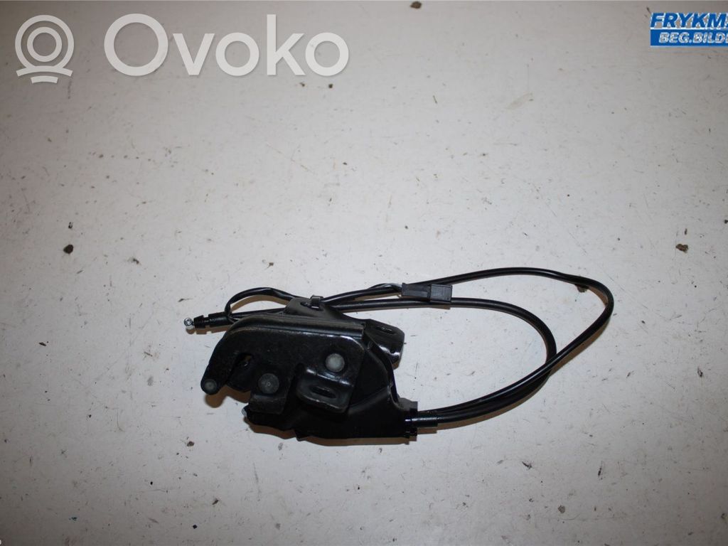 BMW i3 Takaoven lukko 