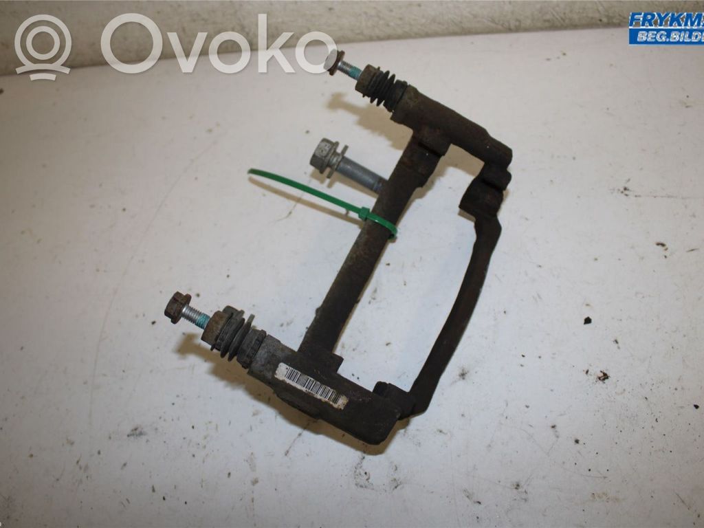 Mocowanie przedniego zacisku hamulca   5Q0615126A,8V0615126A