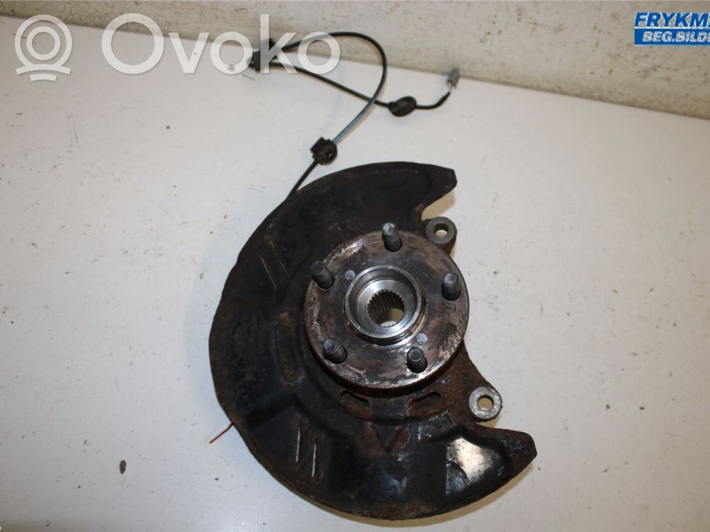 Subaru Outback Achsschenkel vorne 