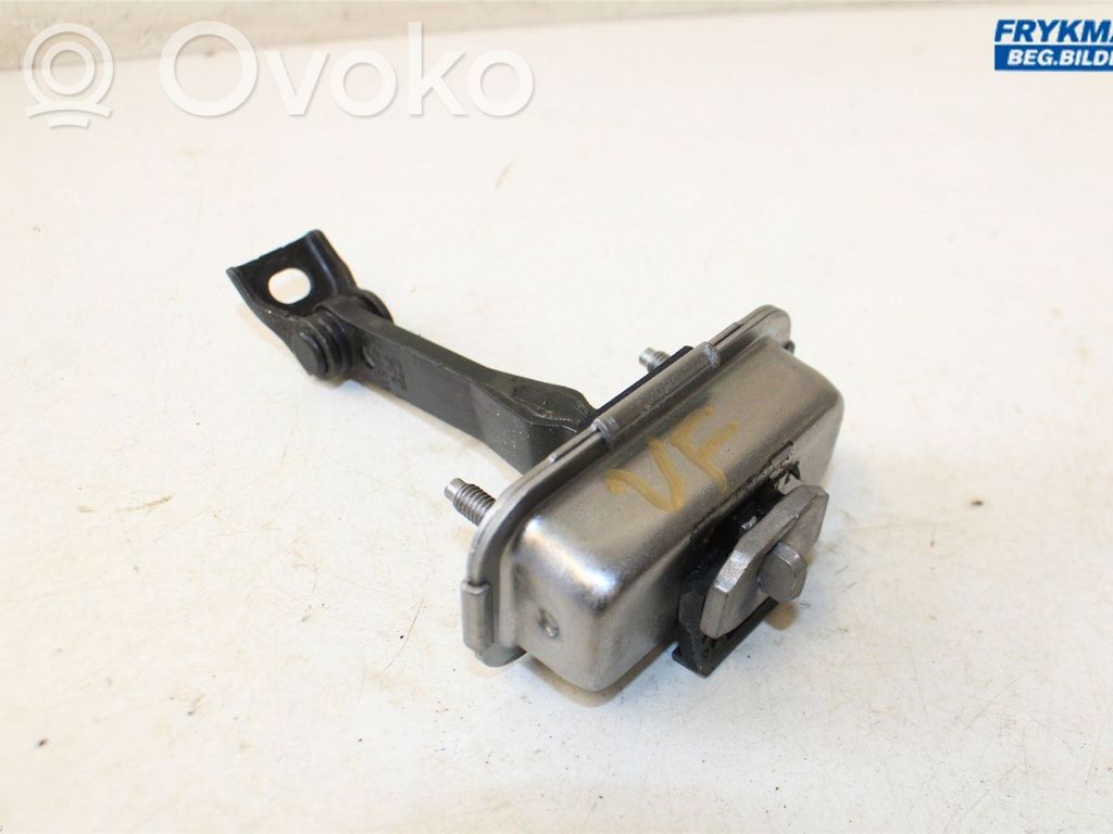 Citroen C3 Etuoven pidätin 