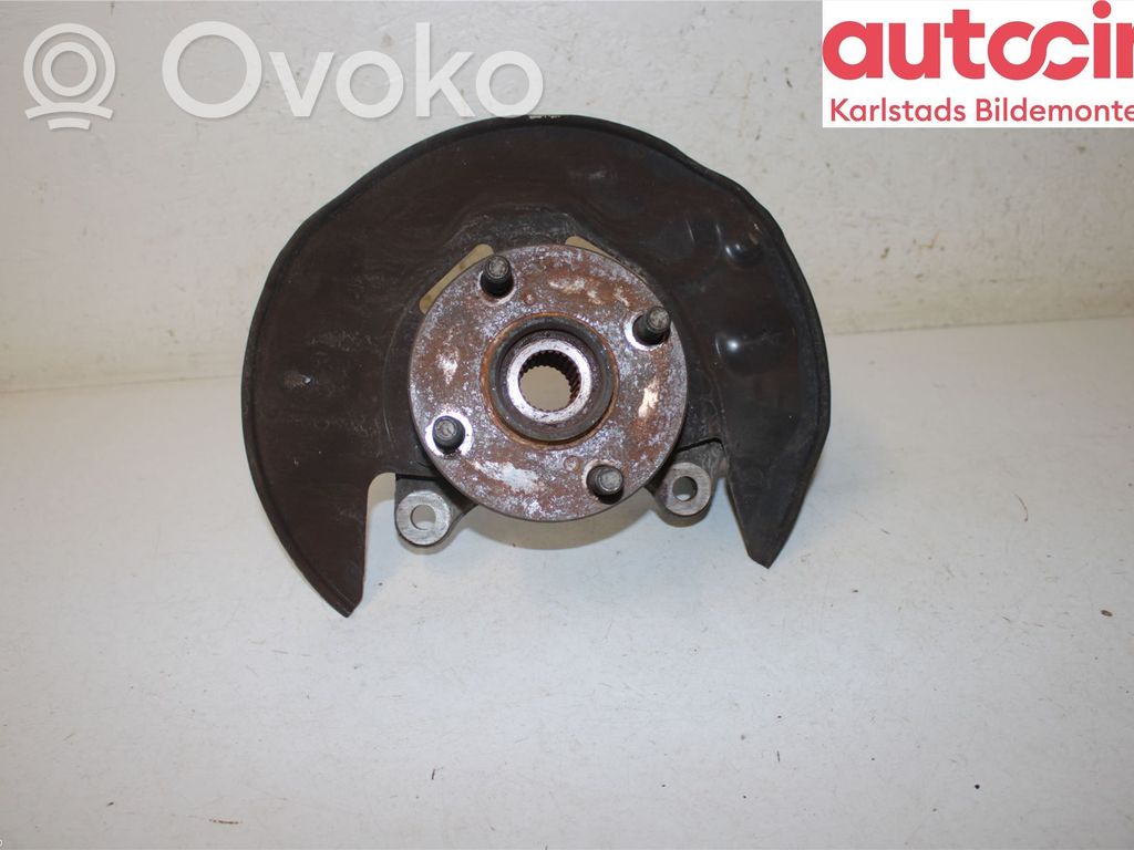Toyota Corolla E120 E130 Achsschenkel vorne 