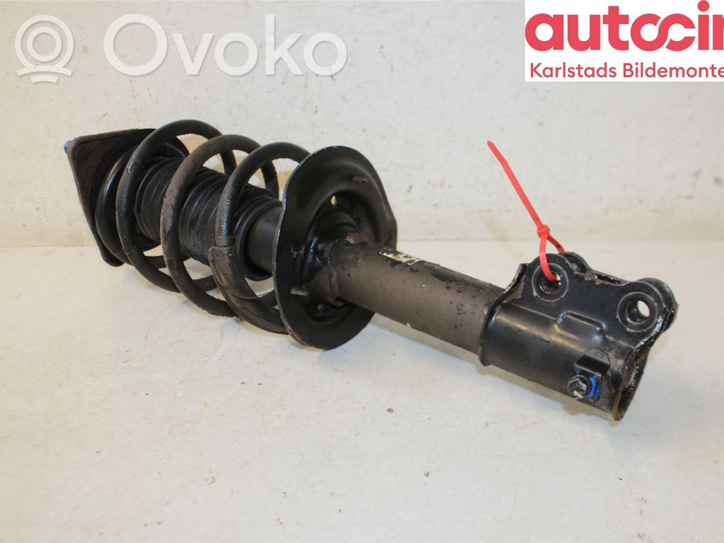 Hyundai i30 Front shock absorber with coil spring 