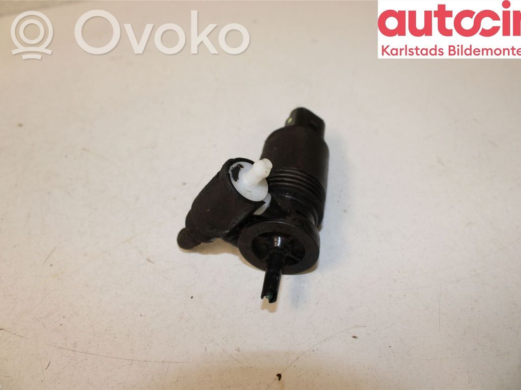 Mini One - Cooper R50 - 53 Windscreen/windshield washer pump 
