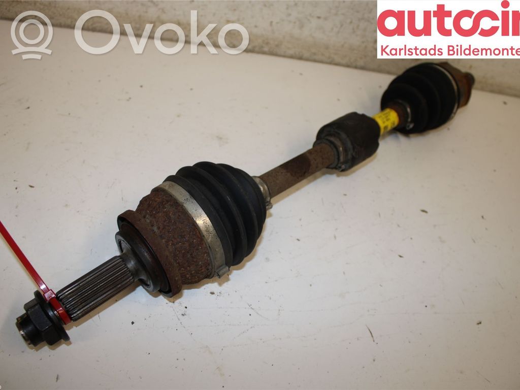 KIA Stonic Etuvetoakseli 