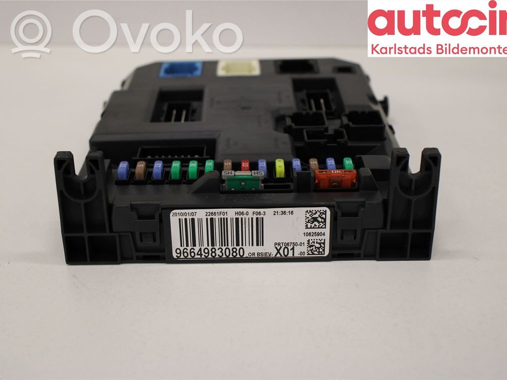 Peugeot 207 Fuse module 