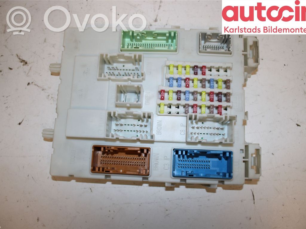 Ford C-MAX II Fuse module 