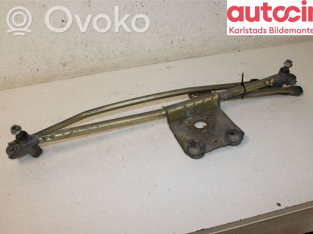 Saab 9-5 Front wiper linkage 