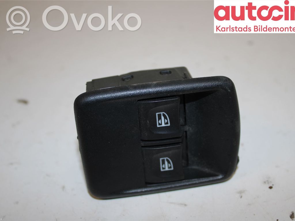 Fiat Talento Electric window control switch 