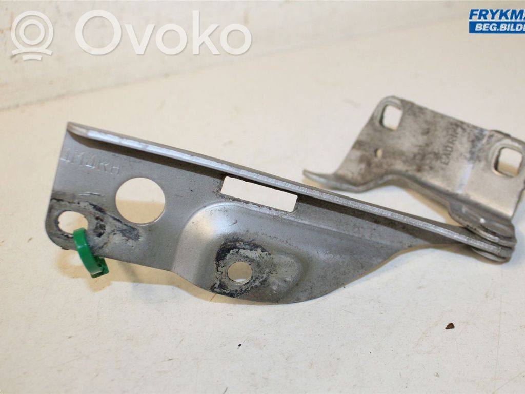 Nissan Navara D40 Dzinēja pārsega eņģe (-es) 