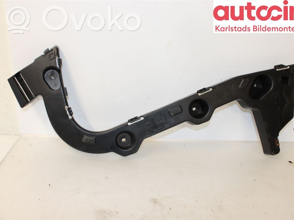 Ford Focus Rear bumper mounting bracket 