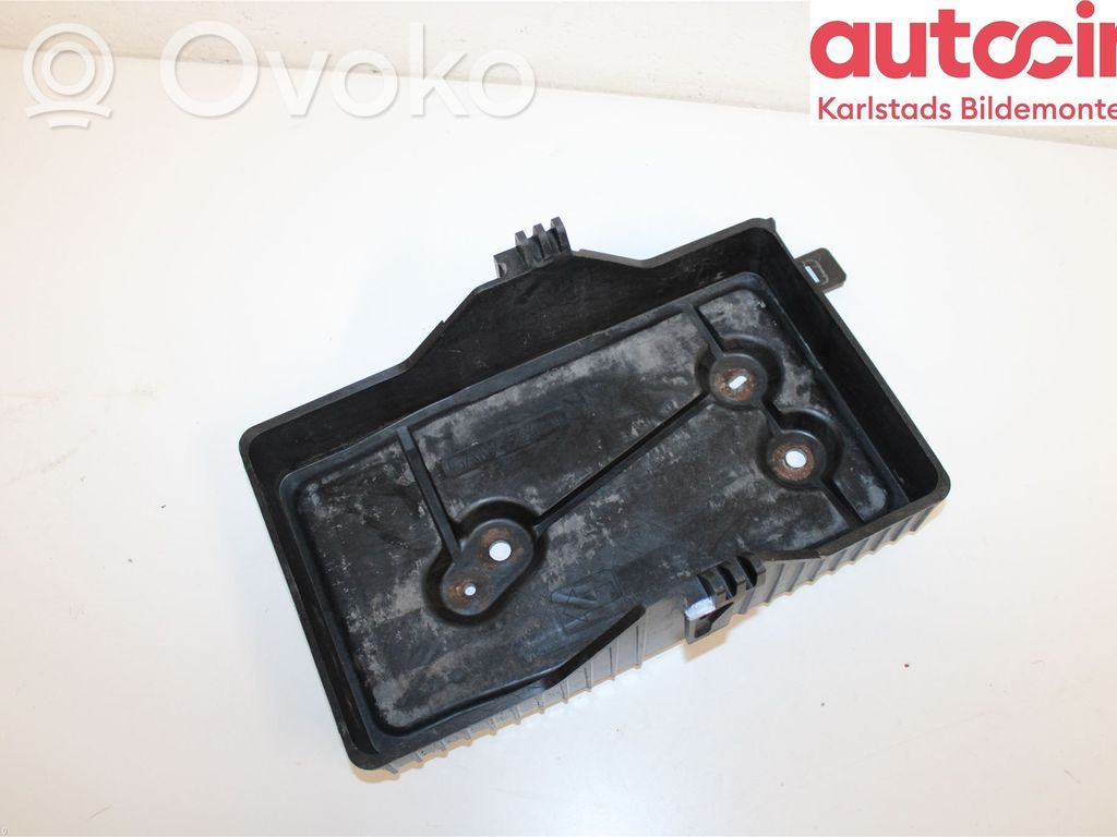 Mazda 6 Battery tray 